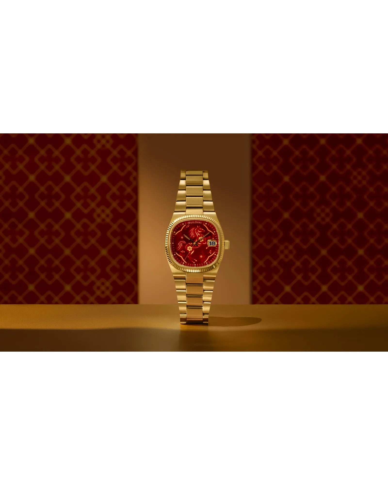 Super Seville Year of the Horse – Red on Bracelet – Trifecta
