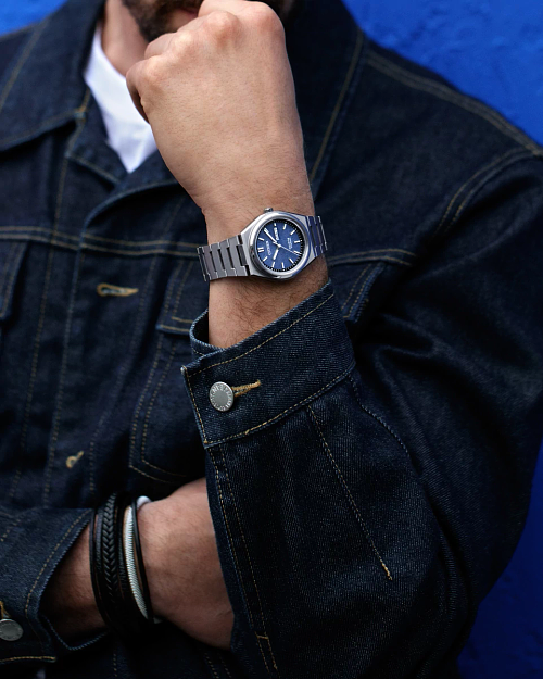 Zenshin Three-Hand Blue