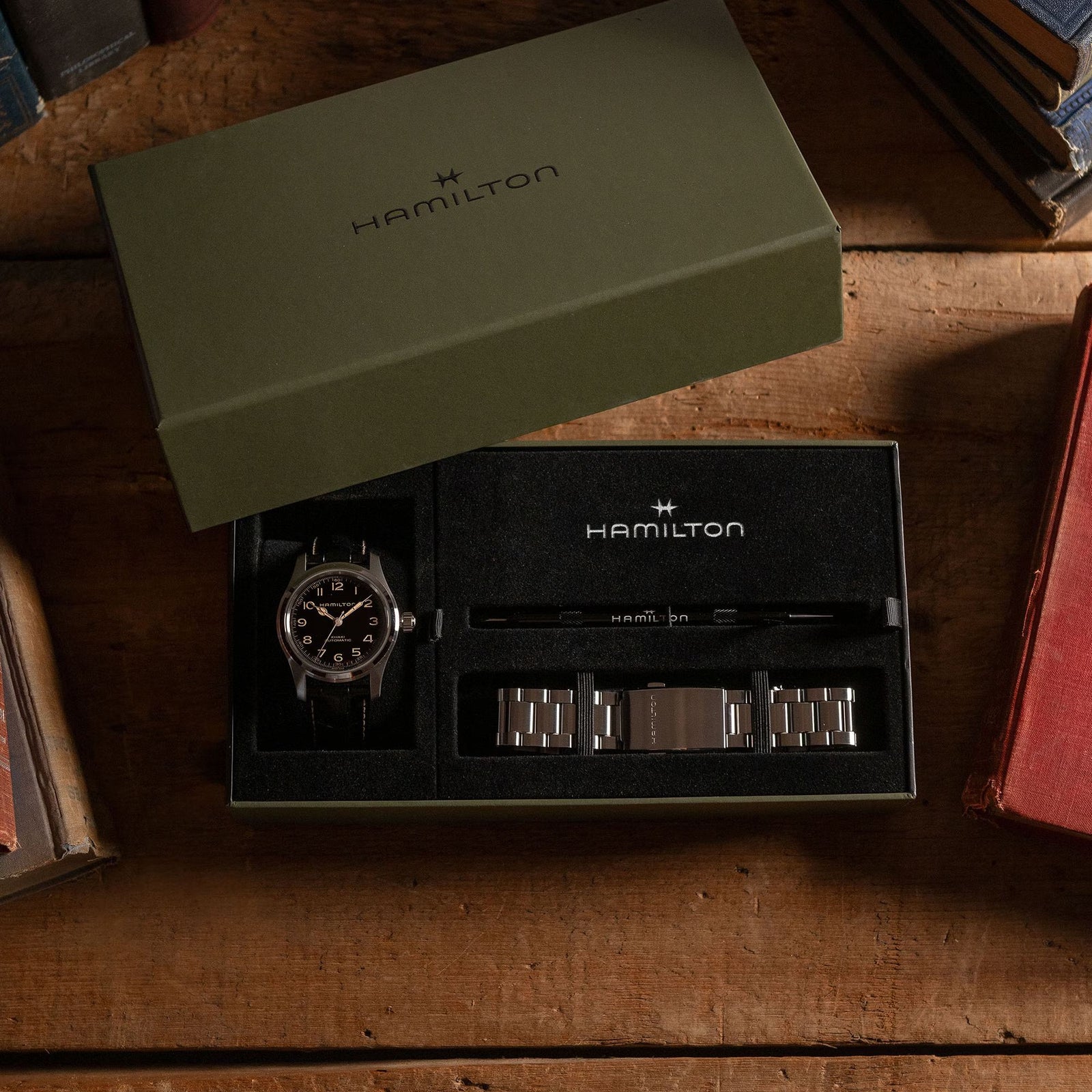 Khaki Field Murph Auto 42mm Bracelet Bundle – Trifecta