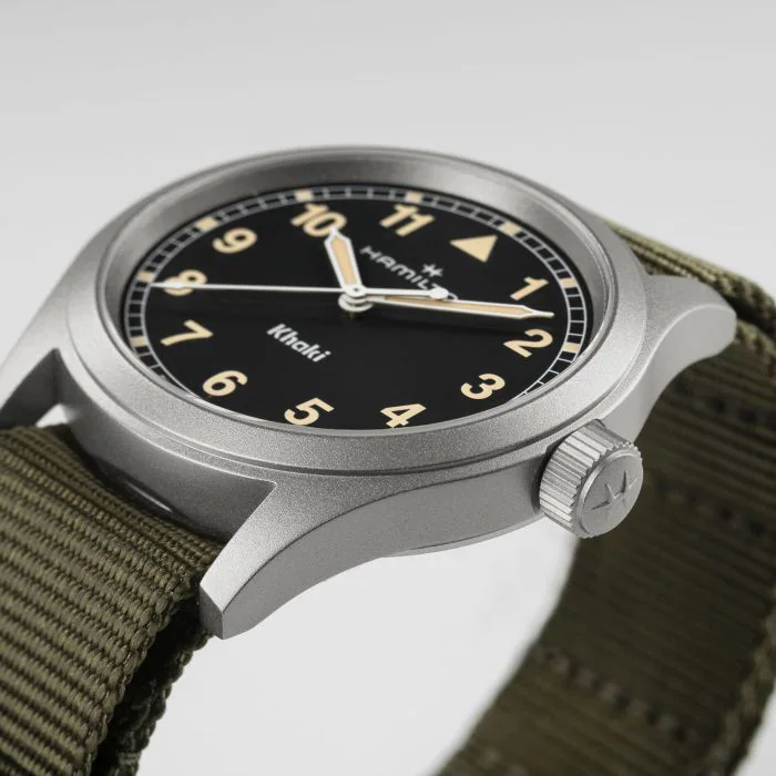 Khaki Field Quartz 38 mm *