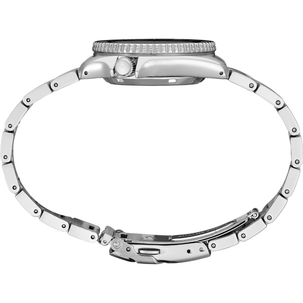 5 Sports SKX Navy on Bracelet